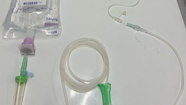 ご自宅での皮下点滴の方法（輸液ラインを使用する方法）